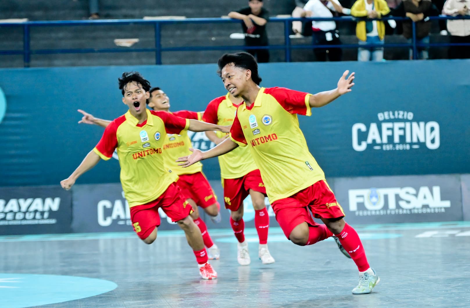 Grup B: Unitomo dan Undika Bermain Imbang 3-3