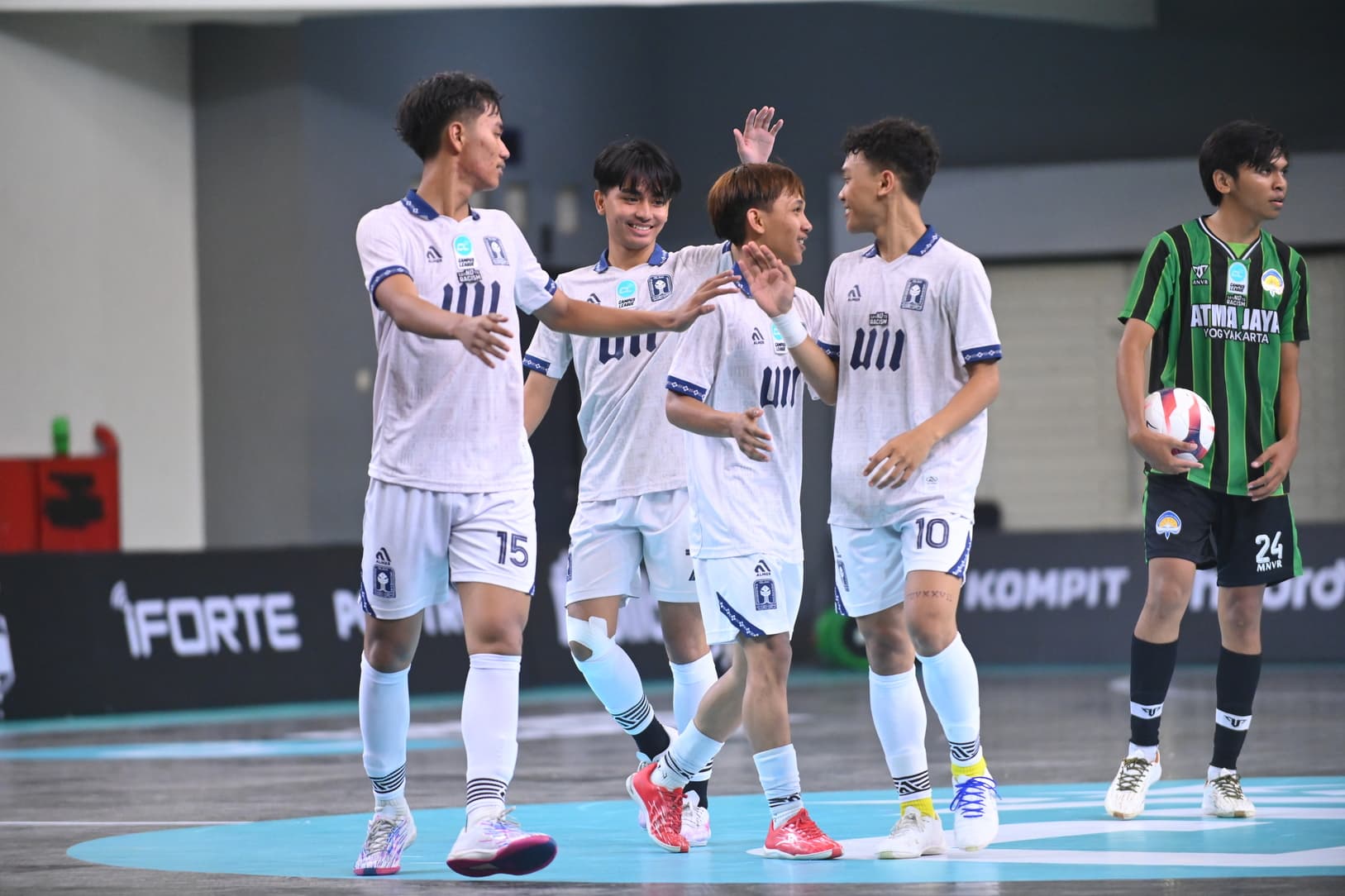 Grup A: Tuan Rumah Ngegas! UII Menang 7-1