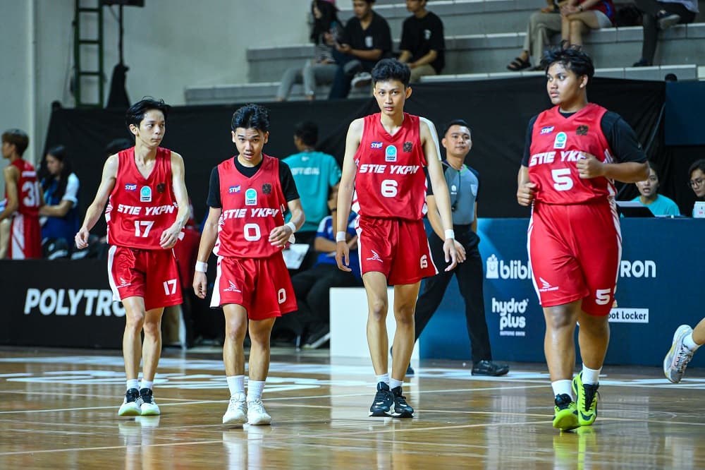 Campus League Bangkitkan UKM Basket STIE YKPN